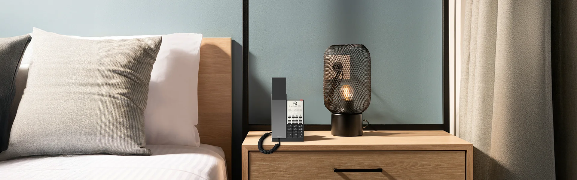 Snom HD350A Analog Hospitality Phone Banner